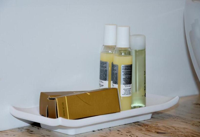 هتل La Casa Nel Borgo Antico