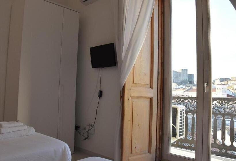 هتل La Casa Nel Borgo Antico