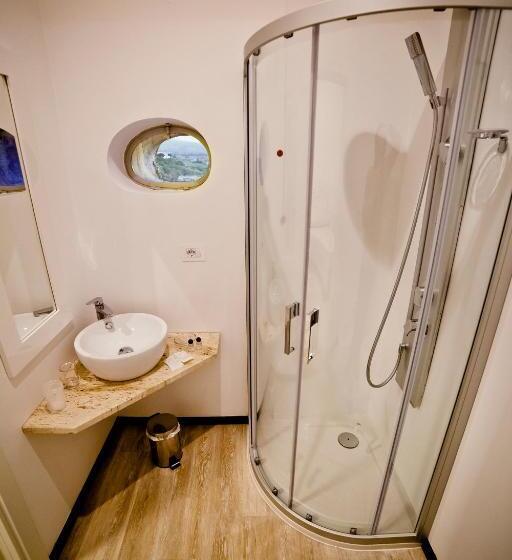 هتل La Casa Nel Borgo Antico