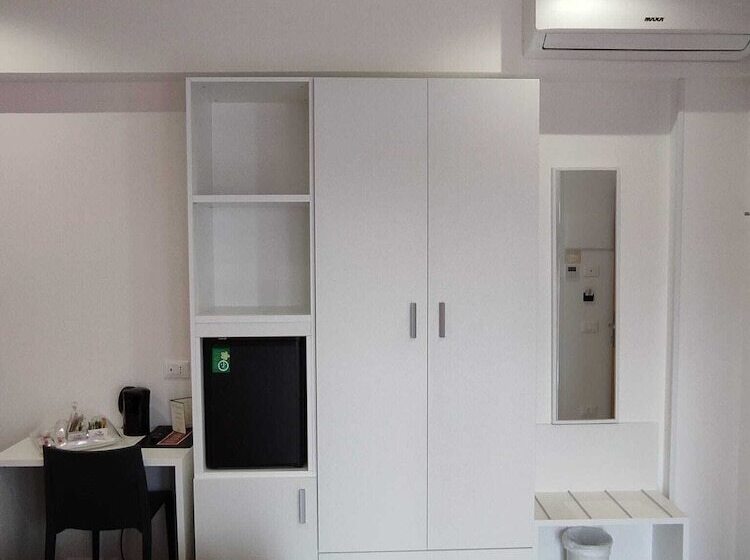 ホテル Lem Casadei