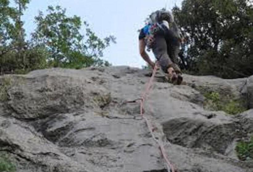 فندق Locanda Alla Perla