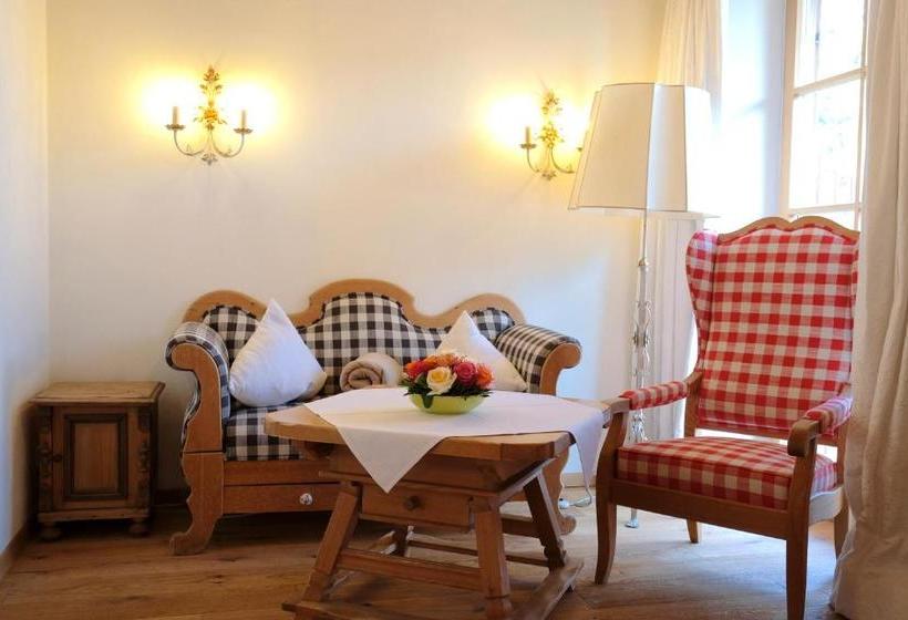 Отель Maier Zum Kirschner