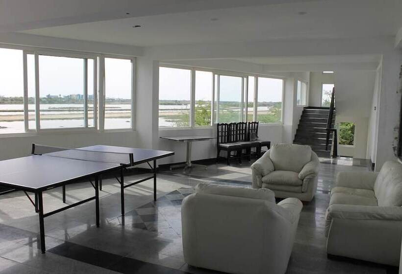 호텔 Nirvana Boutique