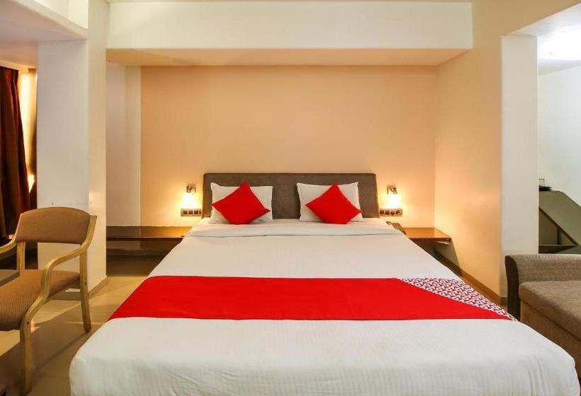 호텔 Panchalee Deluxe