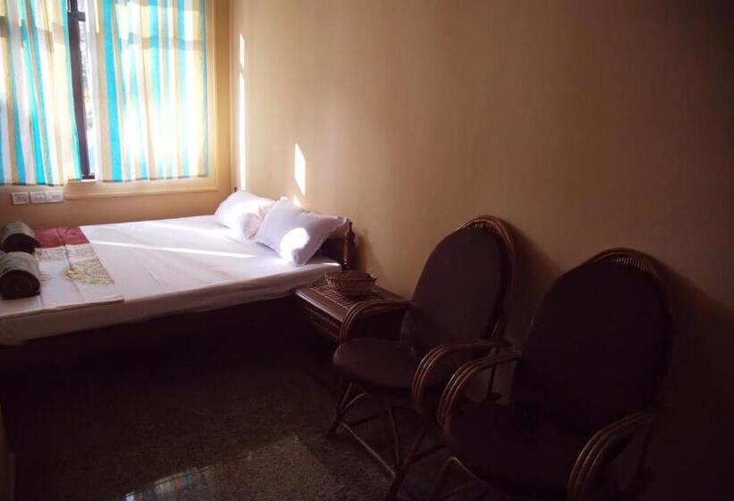 هتل Panchavadi Ayurvedic Beach Resort