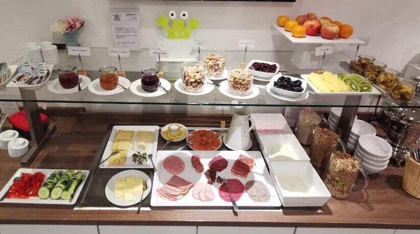 בית מלון כפרי Schlafgut Domhof Erleben