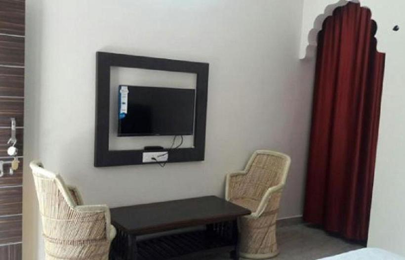 Отель Sun Set Cafe