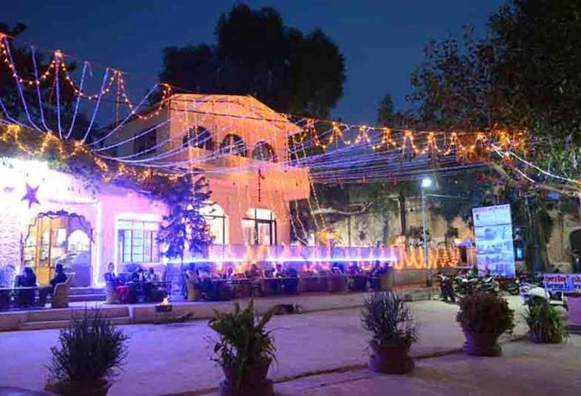 Отель Sun Set Cafe