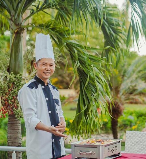 فندق Tanga Beach Resort & Spa