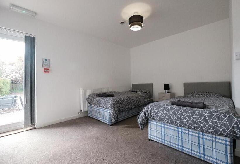 호텔 The Pickering Park