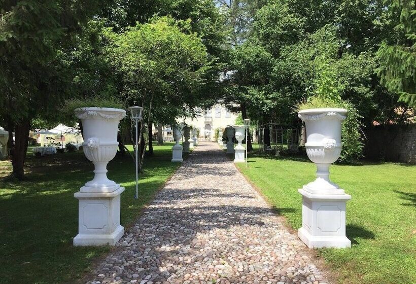 ホテル Villa Cigolotti