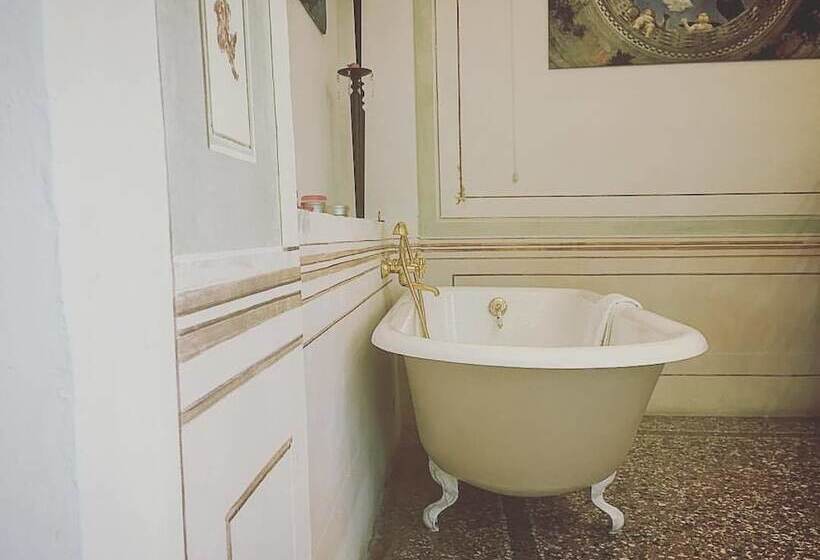 ホテル Villa Cigolotti