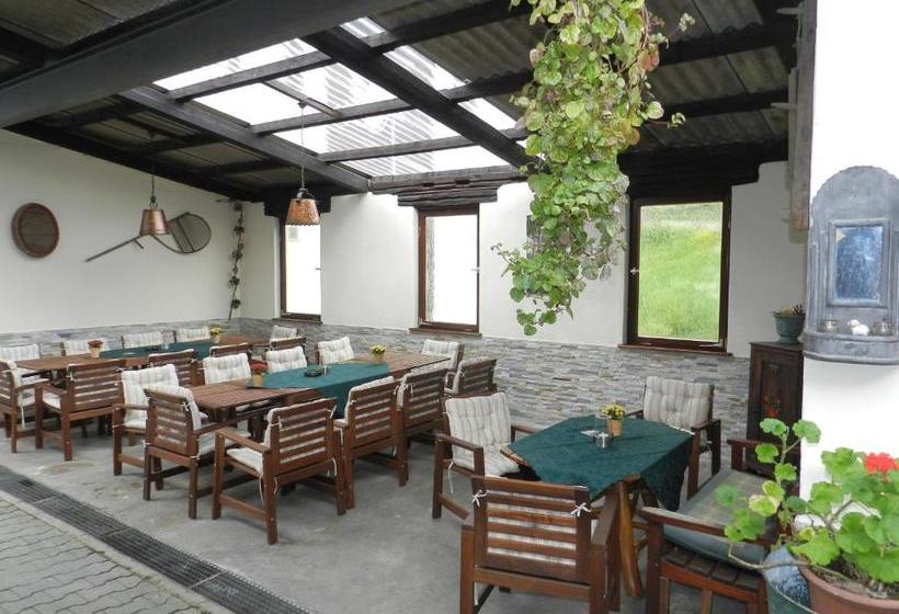 酒店 Weingut Stassen