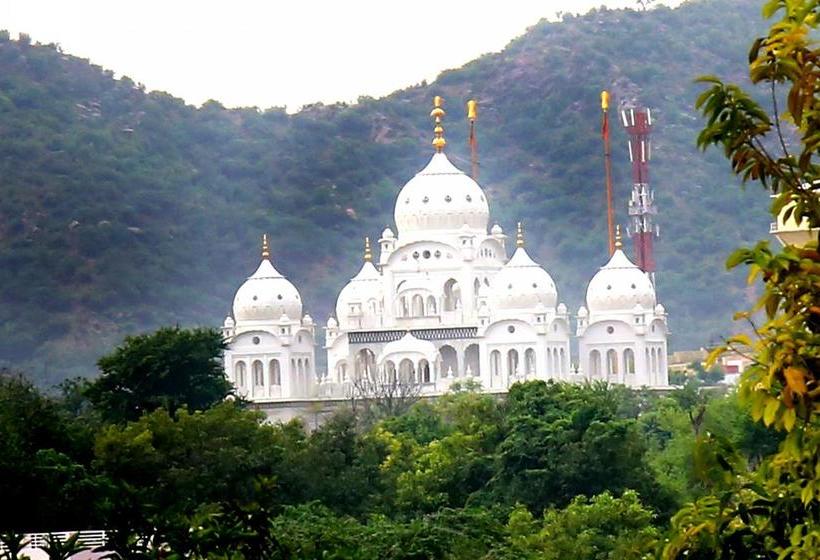 هتل Winter Mountain Resort