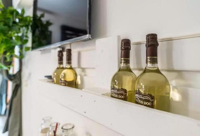 Spritz Bed & Breakfast