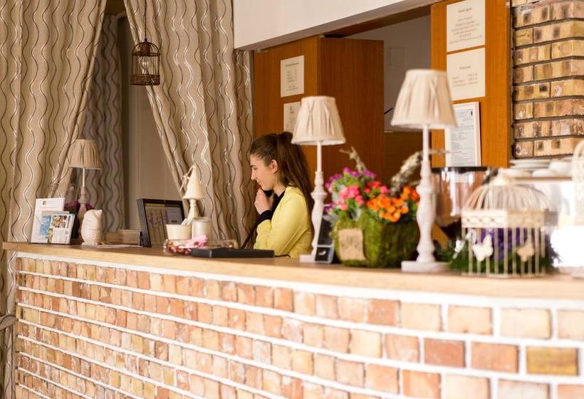 Tündérkert Hotel Noszvaj