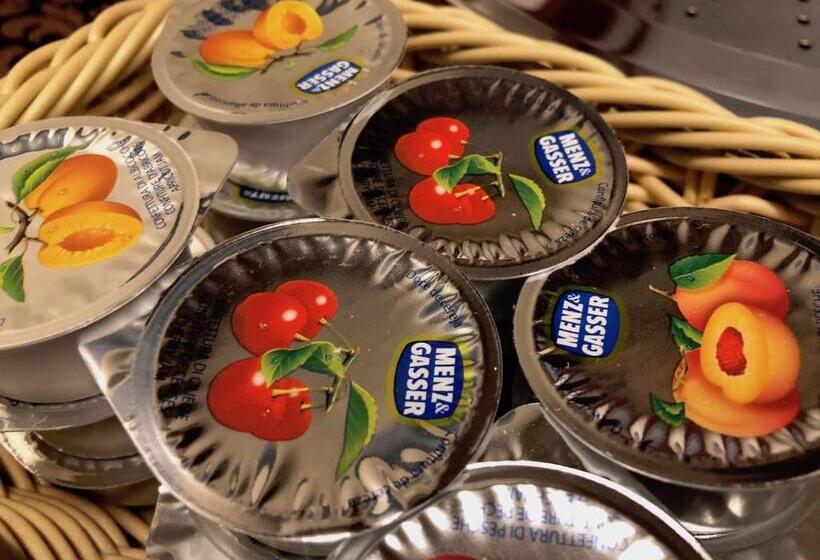 호스텔 Domus Clugiae