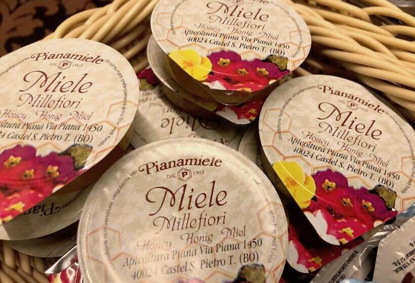 ユースホステル Domus Clugiae