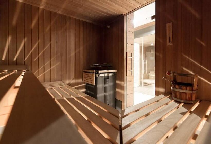 Alpine Hotel Ciasa Lara