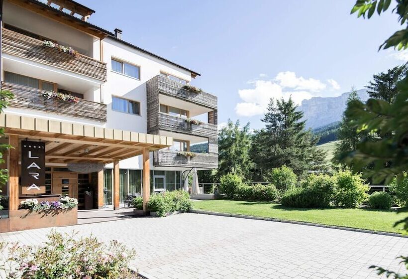 Alpine Hotel Ciasa Lara