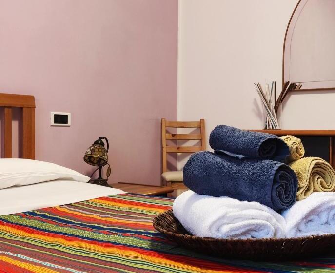 تختخواب و صبحانه Aduepassi