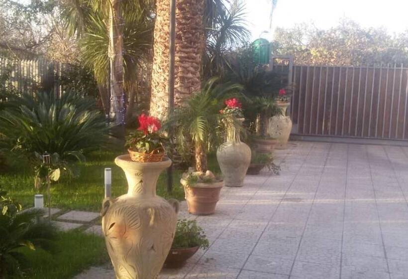 مبيت وإفطار Beatrice Home