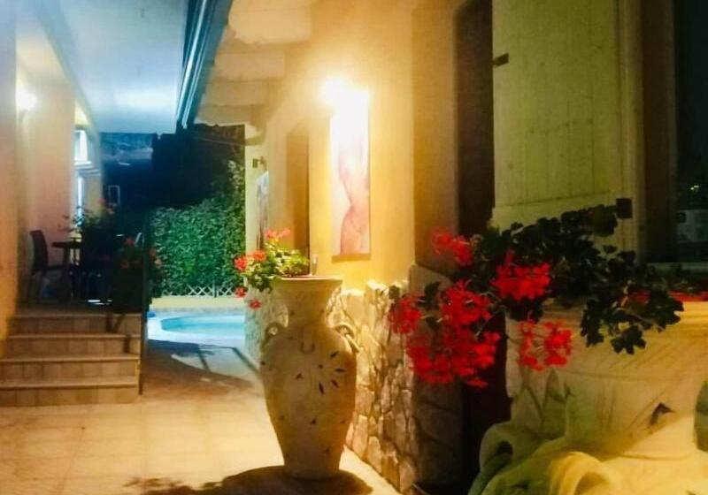 مبيت وإفطار Beatrice Home