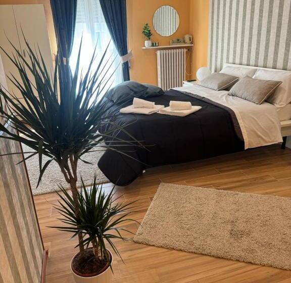 تختخواب و صبحانه Casina Dei Marsi