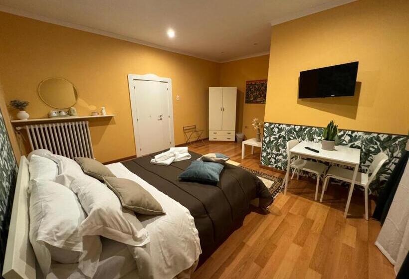 تختخواب و صبحانه Casina Dei Marsi