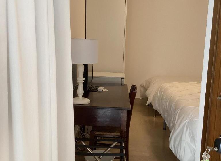 ベッドアンドブレックファースト Crispi 10