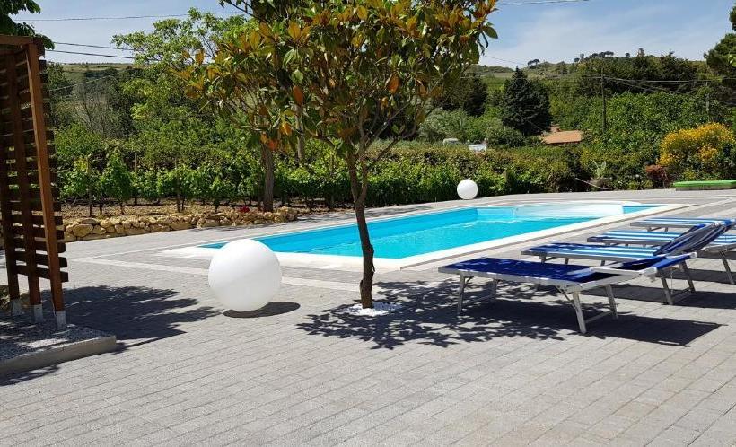 Bed House Floristella