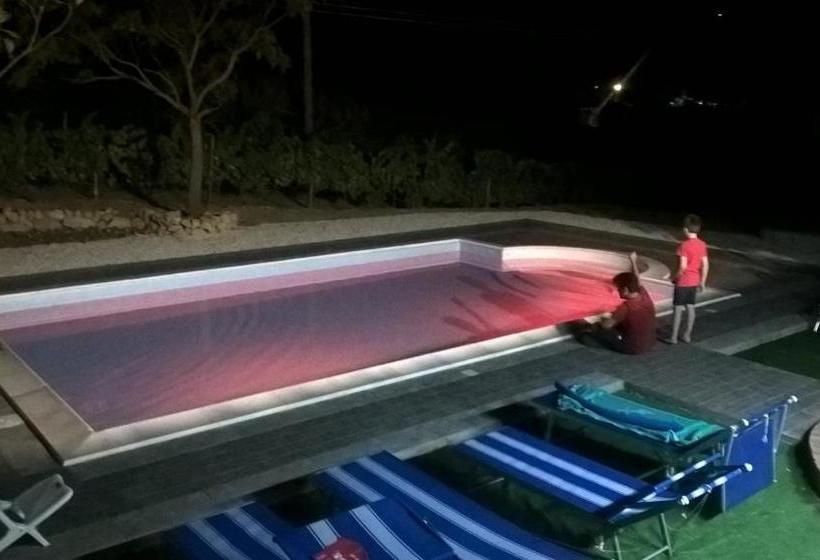 Bed House Floristella