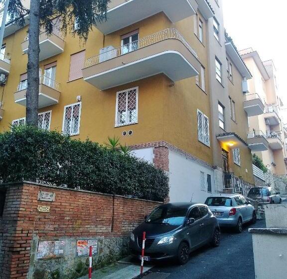 تختخواب و صبحانه Il Cavaliere