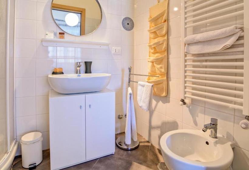 ベッドアンドブレックファースト La Tortuga