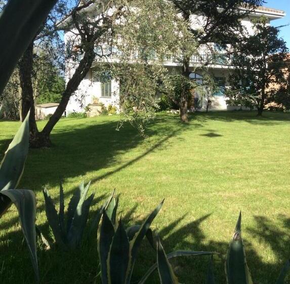 Bed and Breakfast La Veranda Sul Giardino