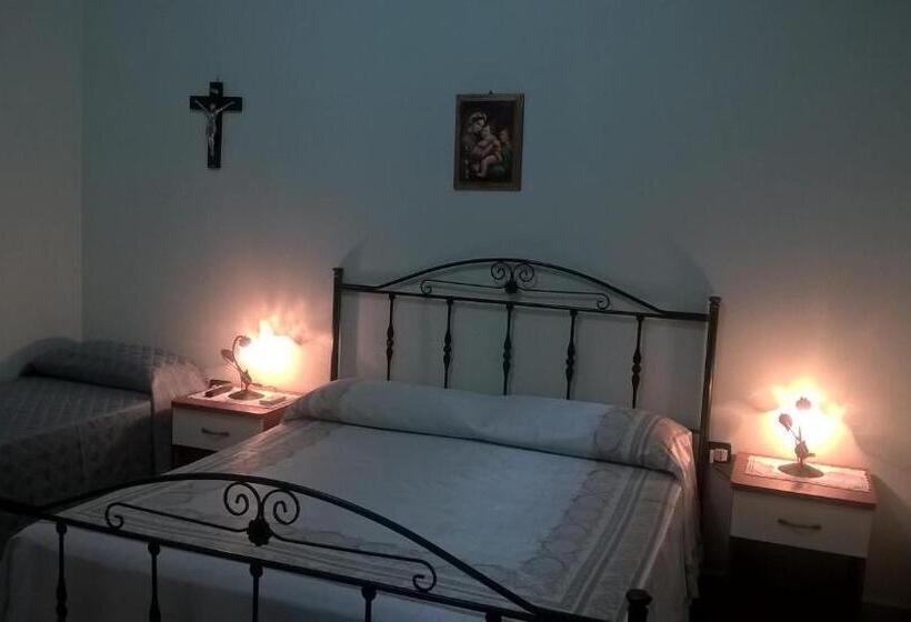 צימר Le Tre Rose Di Maria