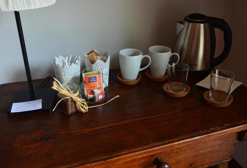 تختخواب و صبحانه M&m