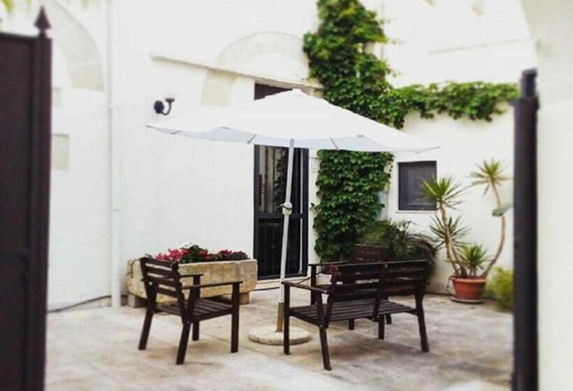 مبيت وإفطار Palazzo Cavoti