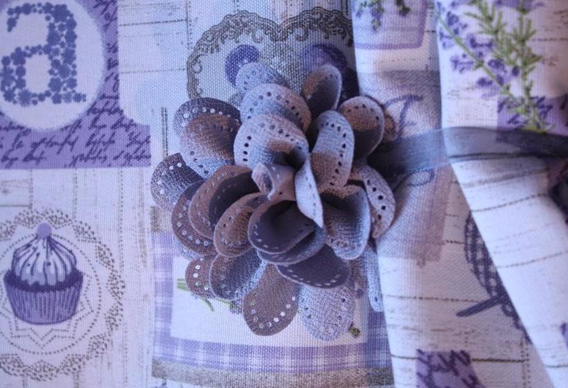 ベッドアンドブレックファースト Terrae Montane