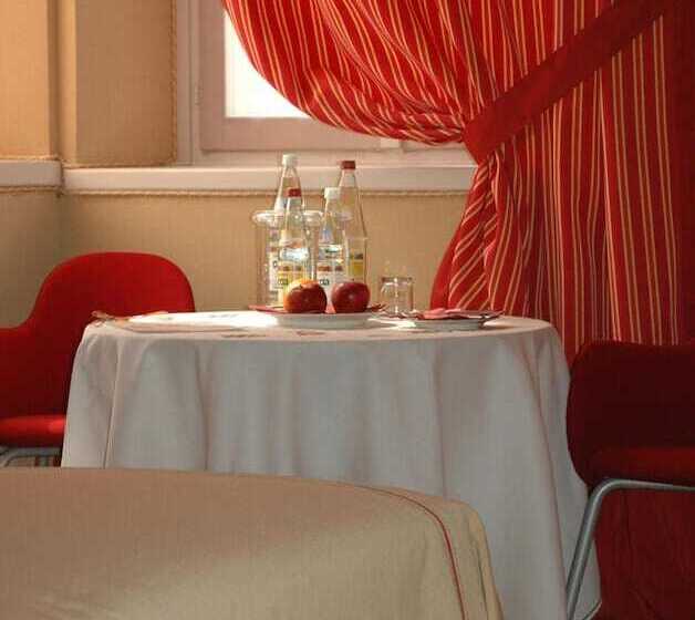 مبيت وإفطار Villa Dragoni