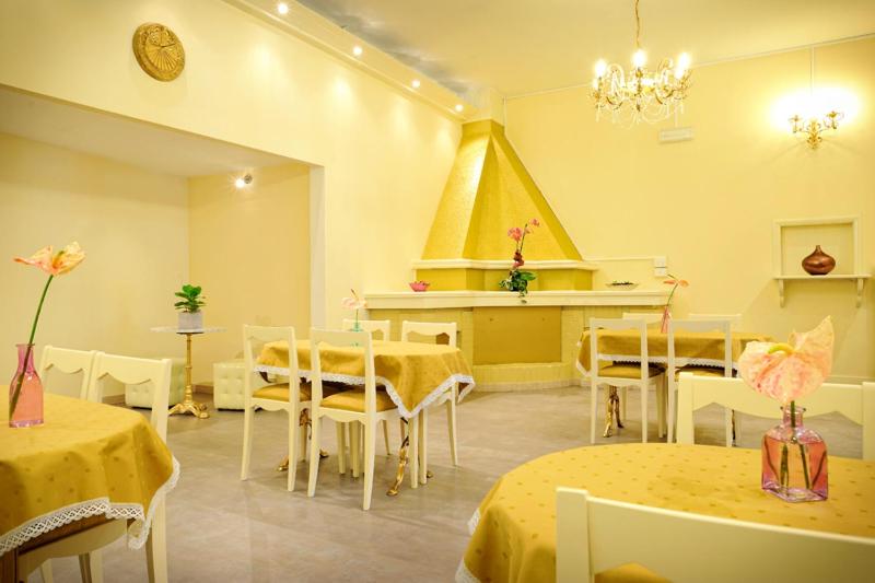 فندق Albergo La Bussola