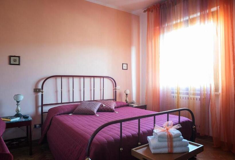 فندق Albergo La Bussola