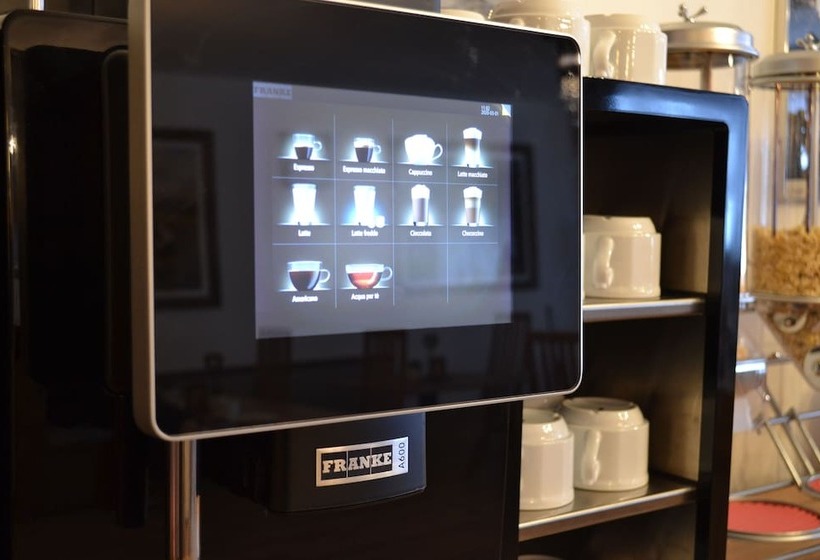 هتل Albergo Majorka