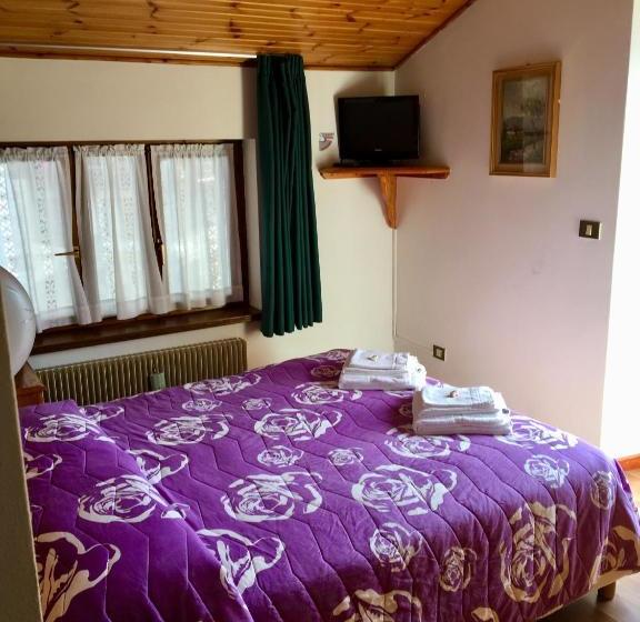 Отель Albergo Meuble Tarandan