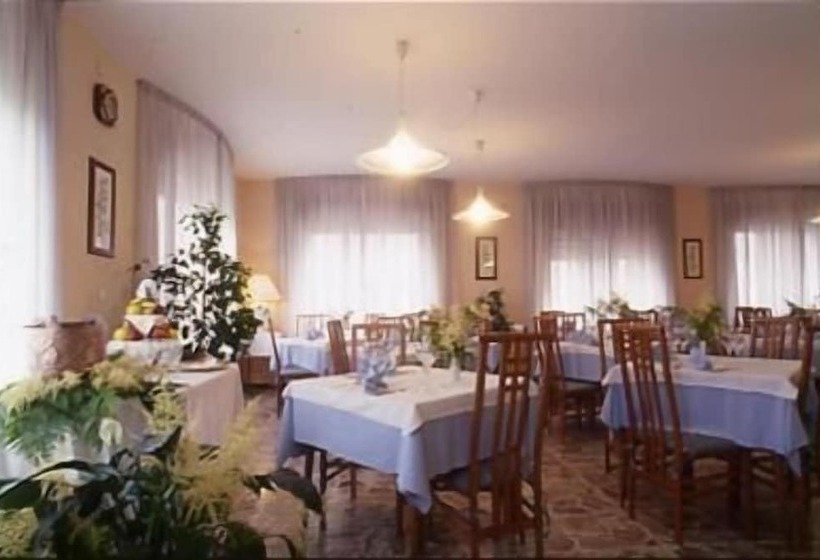 호텔 Albergo Miramonti