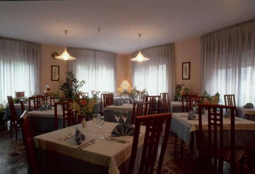 호텔 Albergo Miramonti