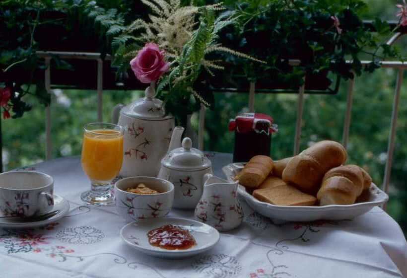 ホテル Albergo Miramonti