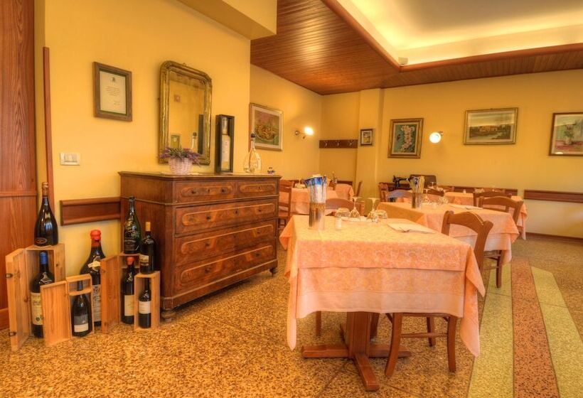 فندق Albergo Ristorante Alle Crosere