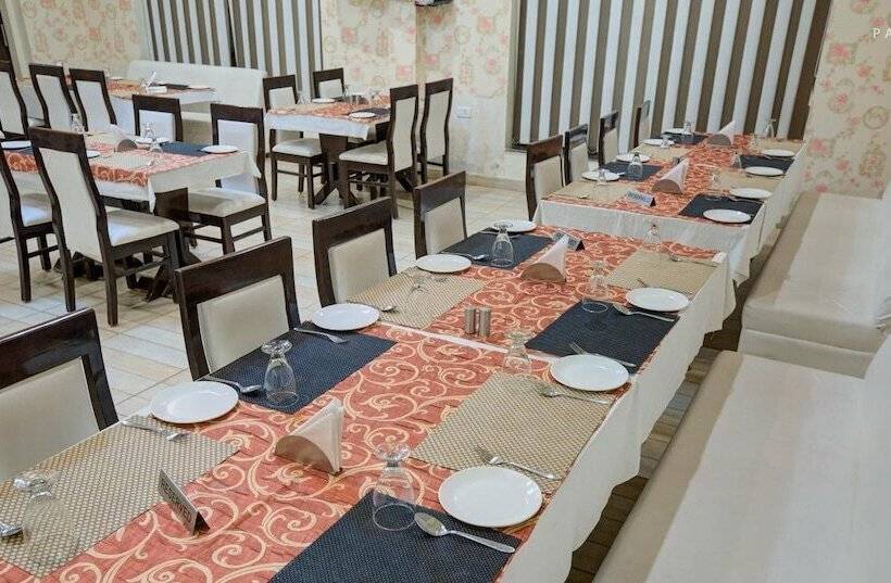 فندق Amrit Manthan