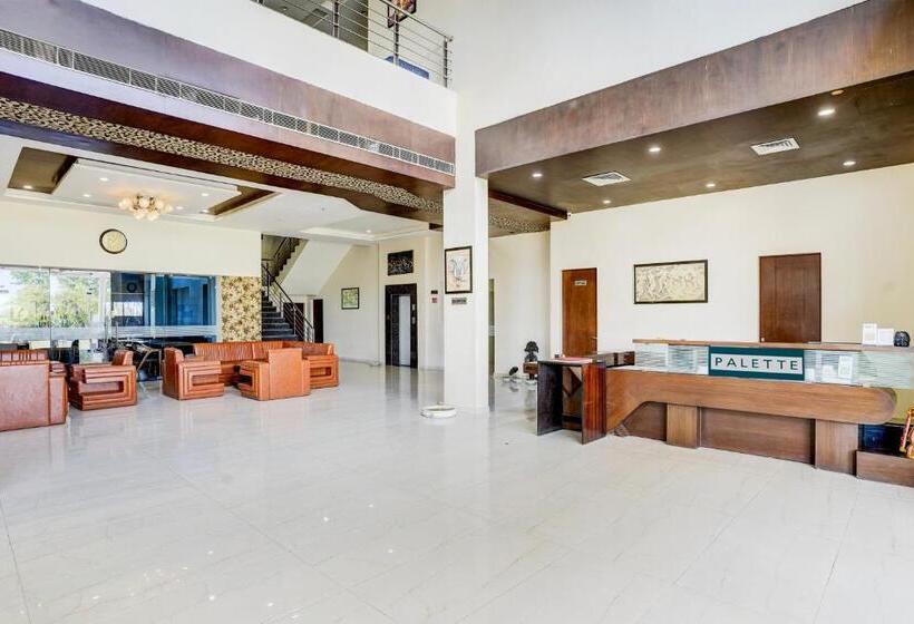 فندق Amrit Manthan